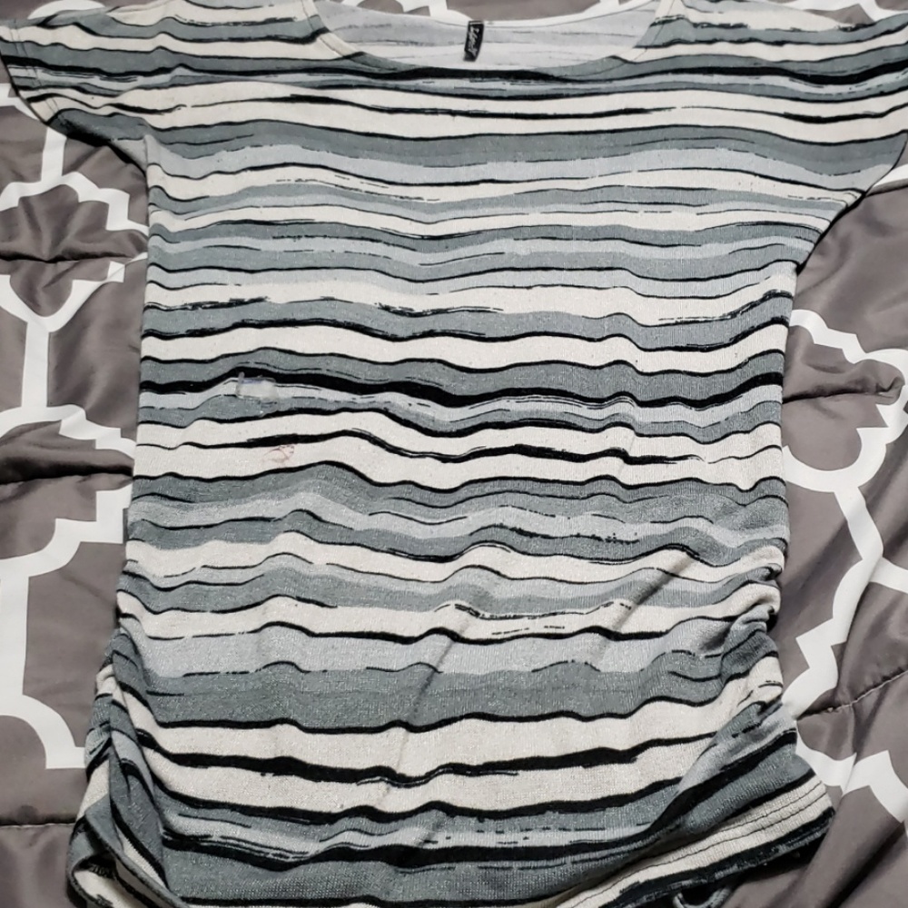 Blue and white ruched maternity top